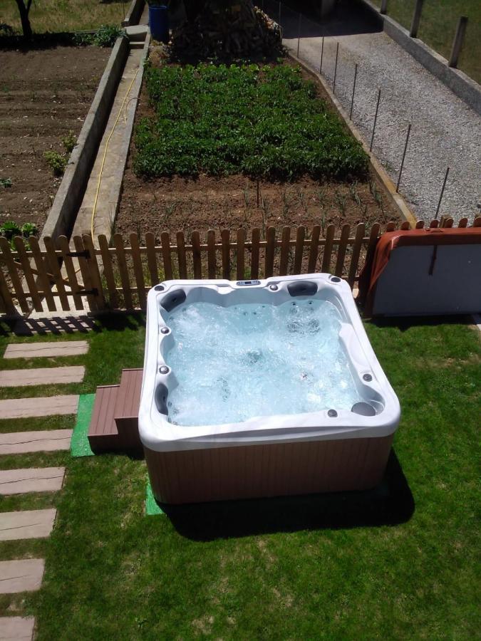 Apartamento Rural Casa Paco Con Jacuzzi Exterior Y Barbacoa Apartment อาอินซา ภายนอก รูปภาพ